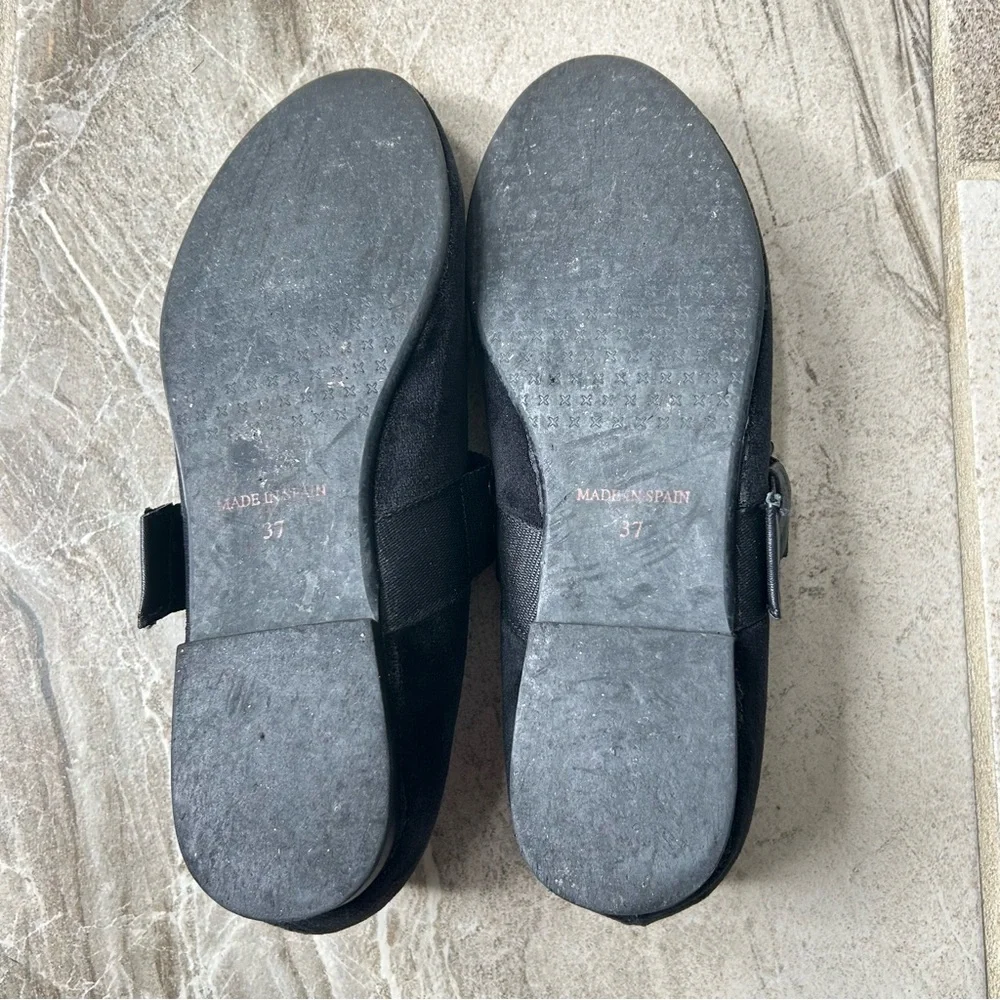 Blublonc Black Velvet Mary Jane Flats, Oversized Strap Detail Size 37 EU/ 6 US
